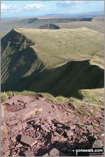 Walk Route Map po136 Corn Du and Pen y Fan from Nant Cwm Llwch near Brecon